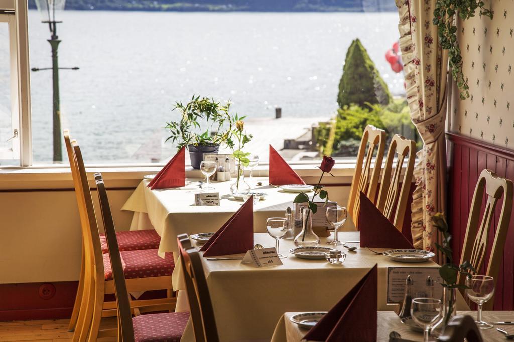 Leikanger Fjordhotel - Unike Hoteller Екстер'єр фото