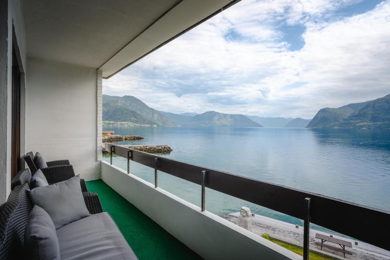 Leikanger Fjordhotel - Unike Hoteller Екстер'єр фото
