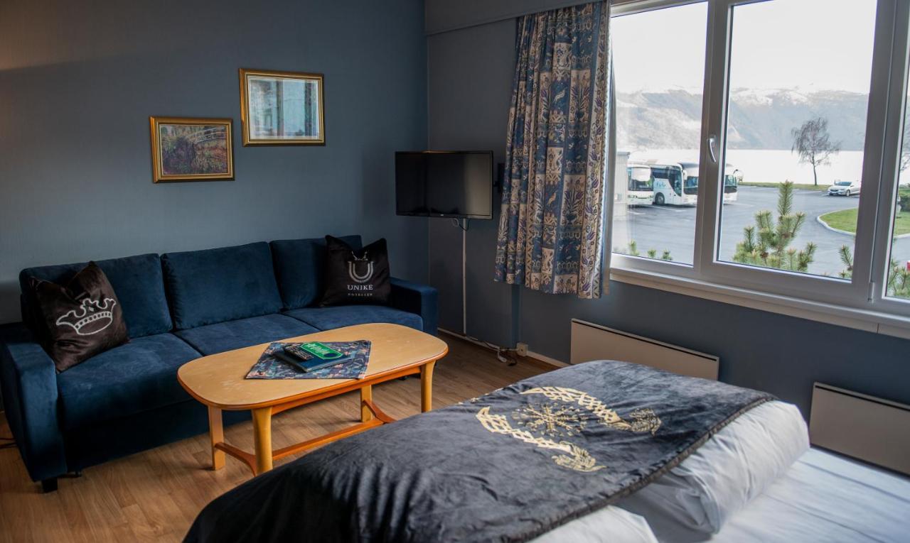 Leikanger Fjordhotel - Unike Hoteller Екстер'єр фото